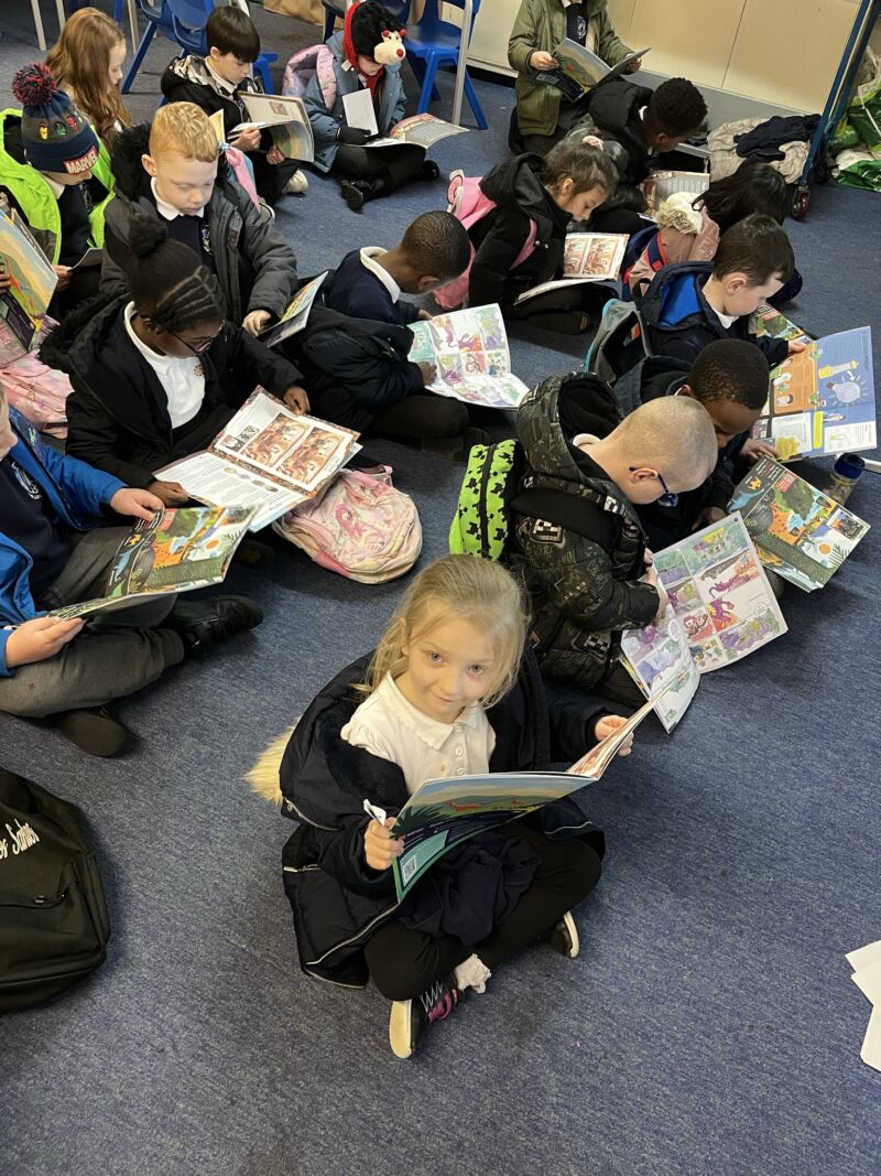 Image for the Tweet beginning: Thank you @BookmarkCharity for providing